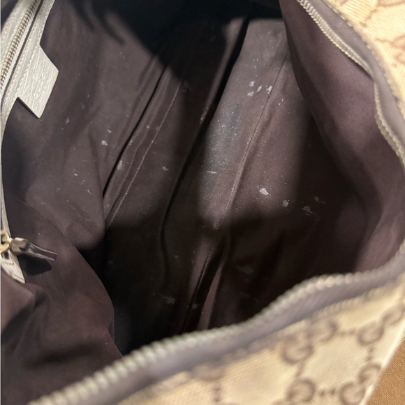 100% Authentic Gucci Beige Monogram Shoulder Bag - Picture 11 of 13